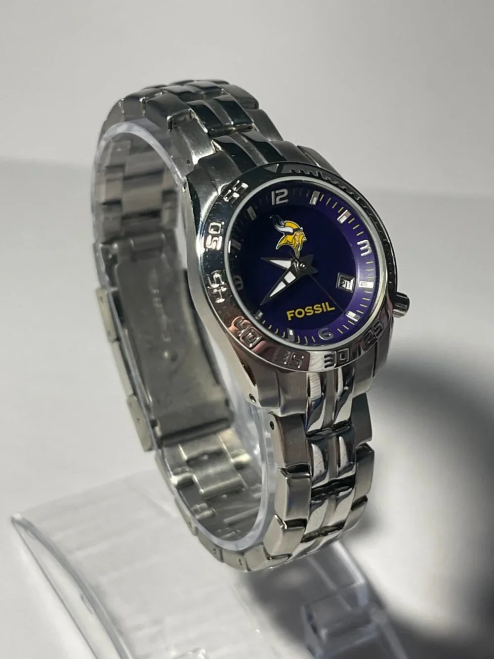 Minnesota Vikings NFL Stainless-Steel Women's Watch by Fossil NEW